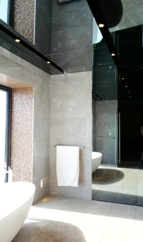 L1030577
